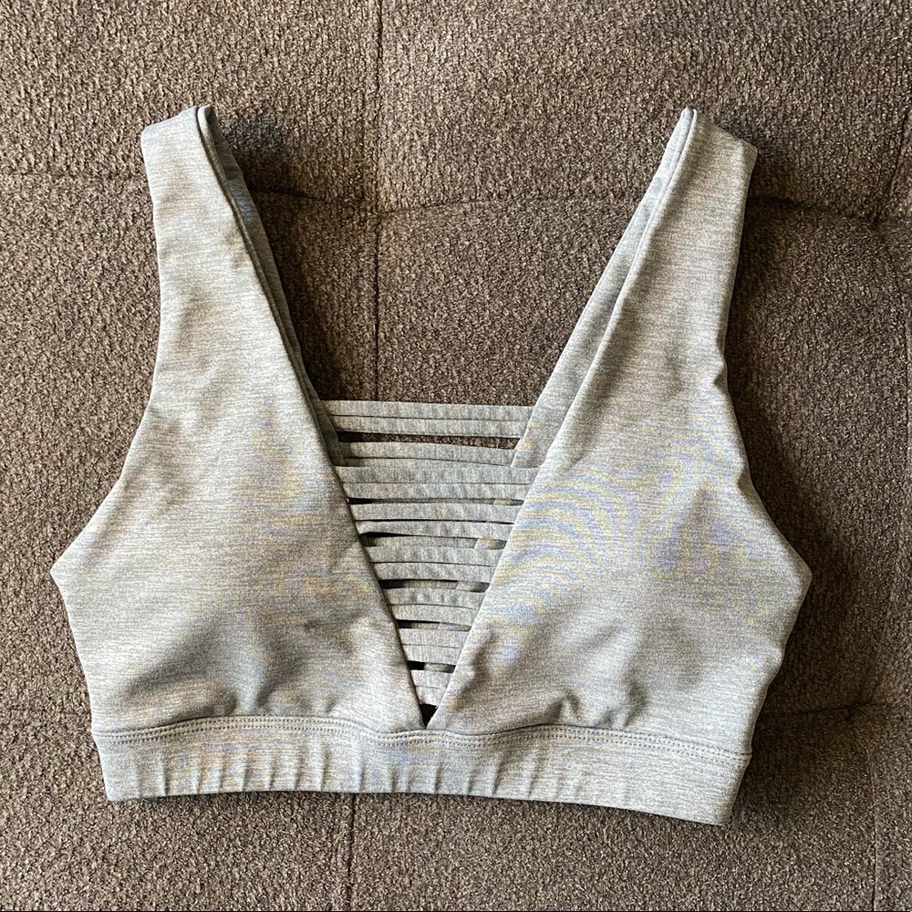 Stone Grey Forever 21 Plunge Ladder Cut Out Strappy Sports Bra. Medium Impact